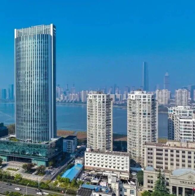 企业应争做绿色转型先行者-内蒙古清洁能源产业协会